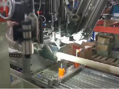 圓棍刷鉆植一體機